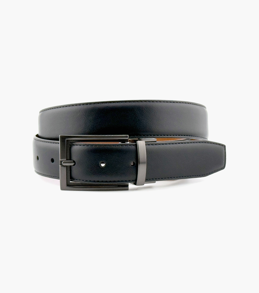 Axel in Black, Front View