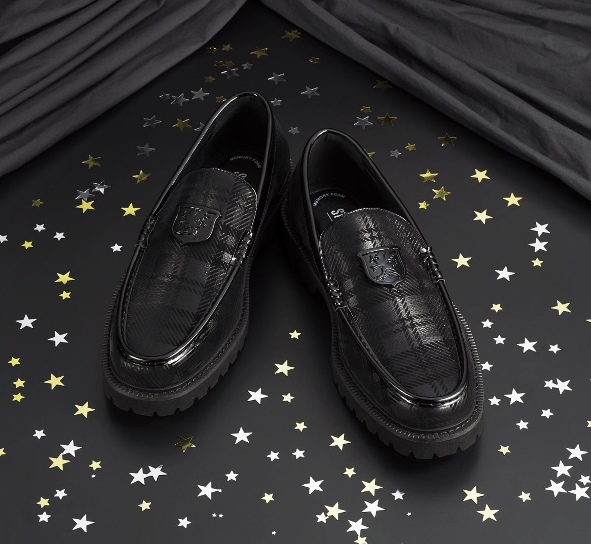 Stacy Adams Prom Picks featuring the Vonn loafer on a black background with confetti stars.