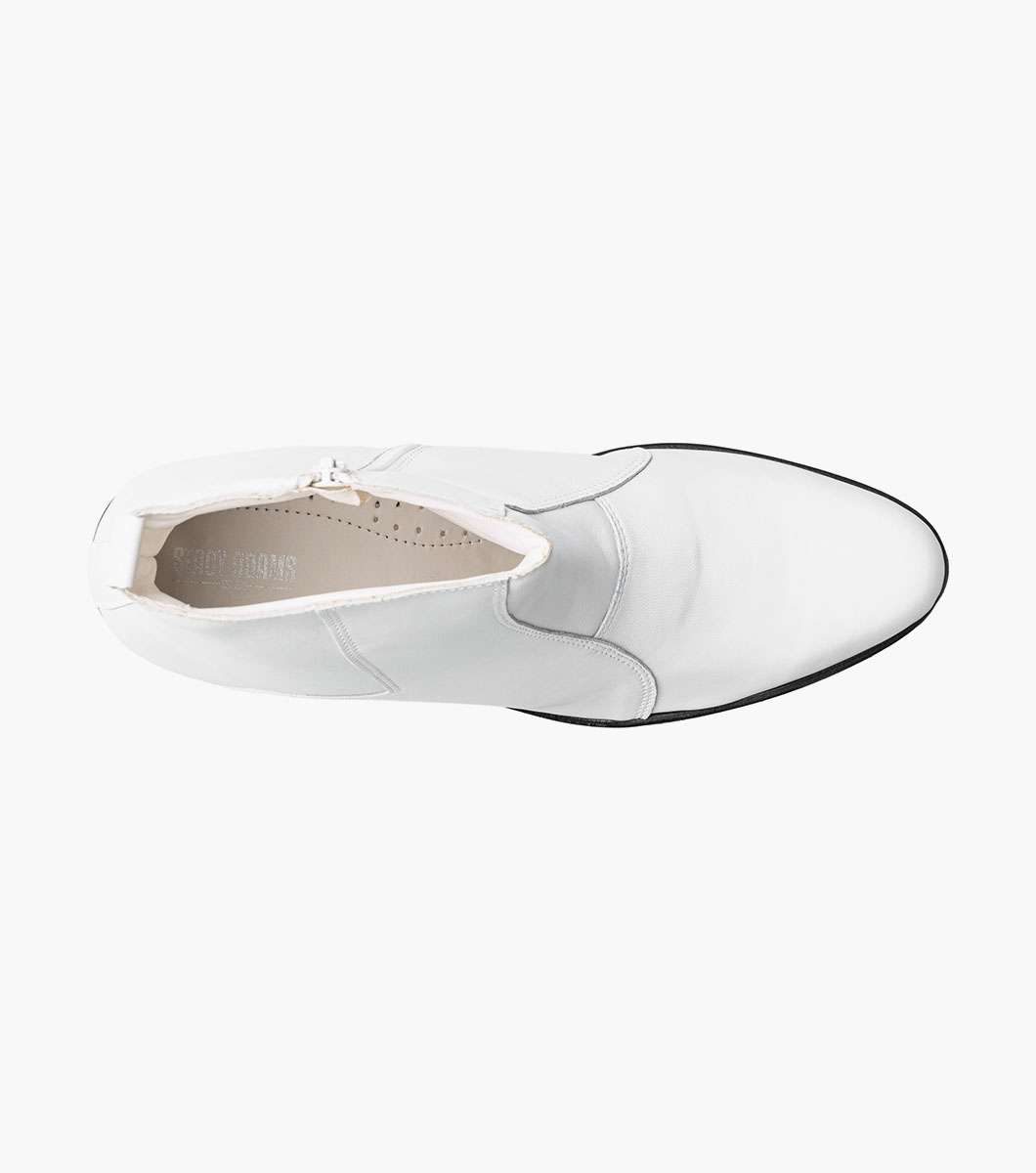 Santos in White, View 4