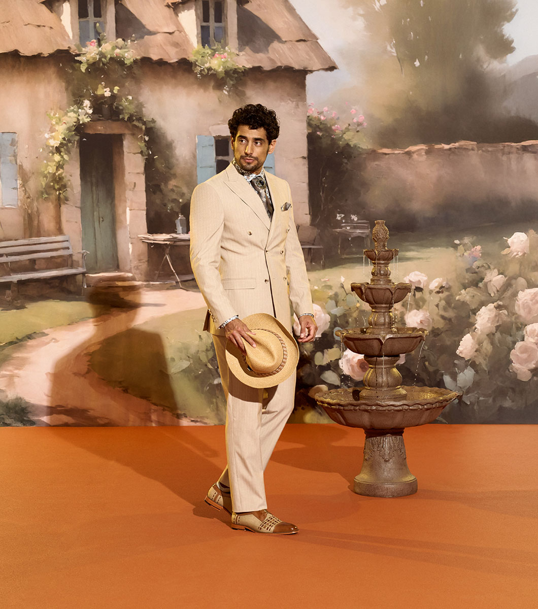 Hastead in Tan Multi Rotate View