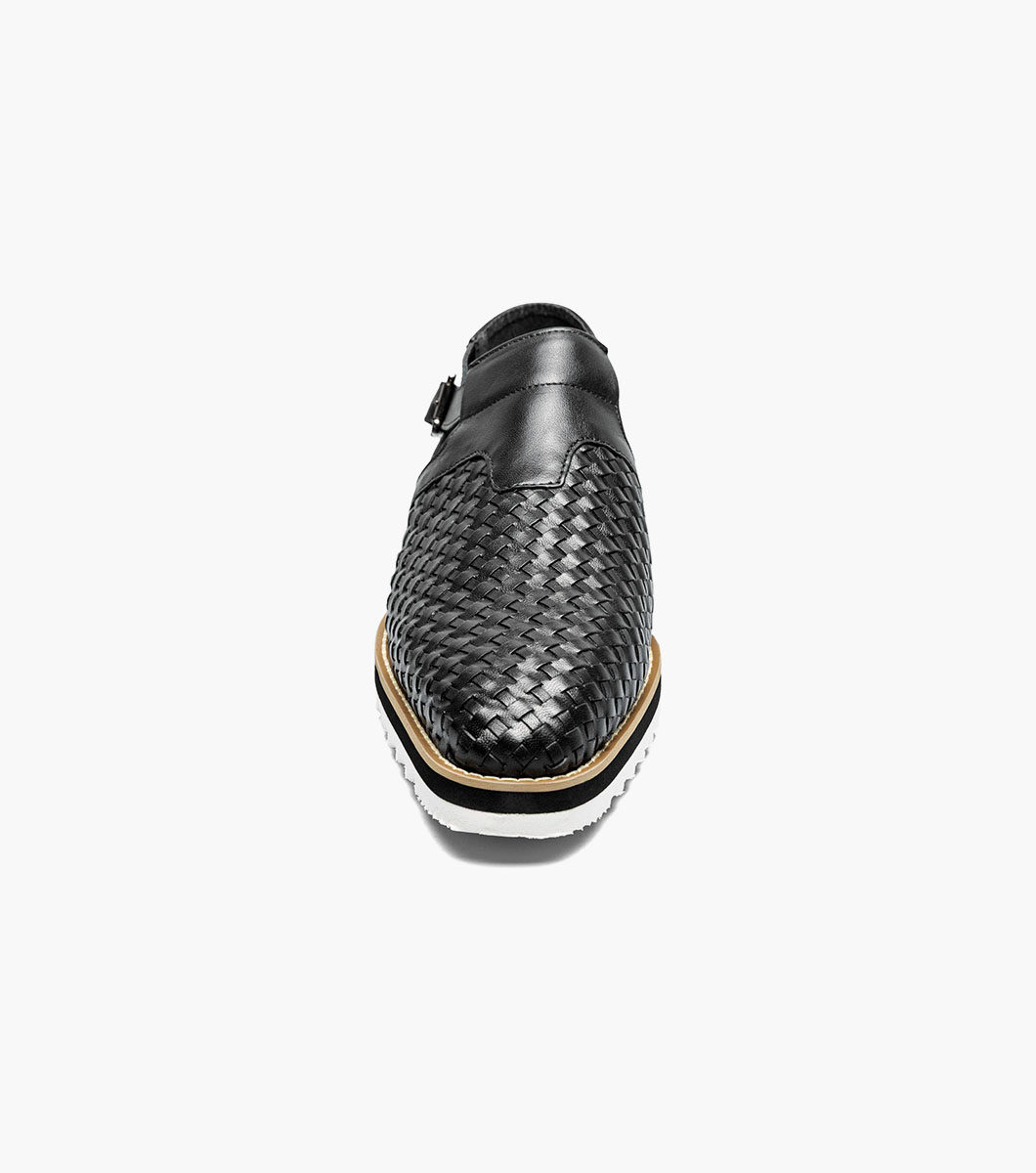 Alvarado in Black Rotate View