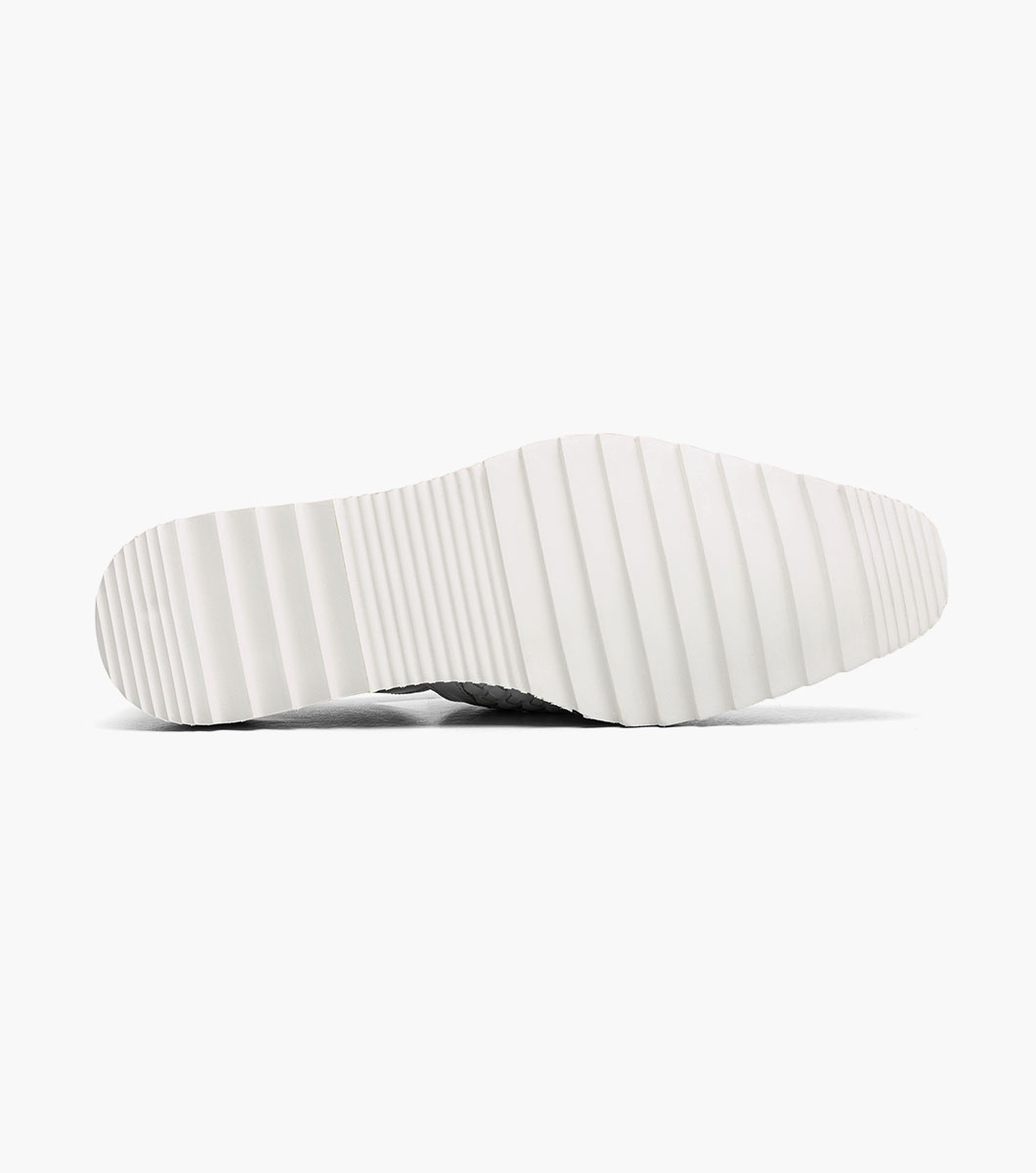 Alvarado in White Rotate View