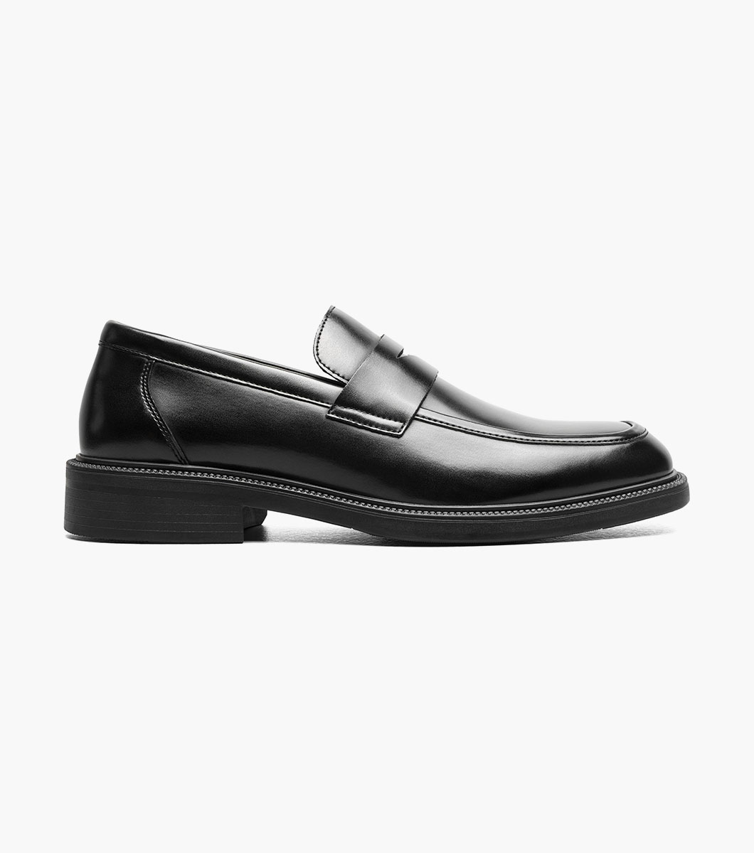 Everett in Black, View 2