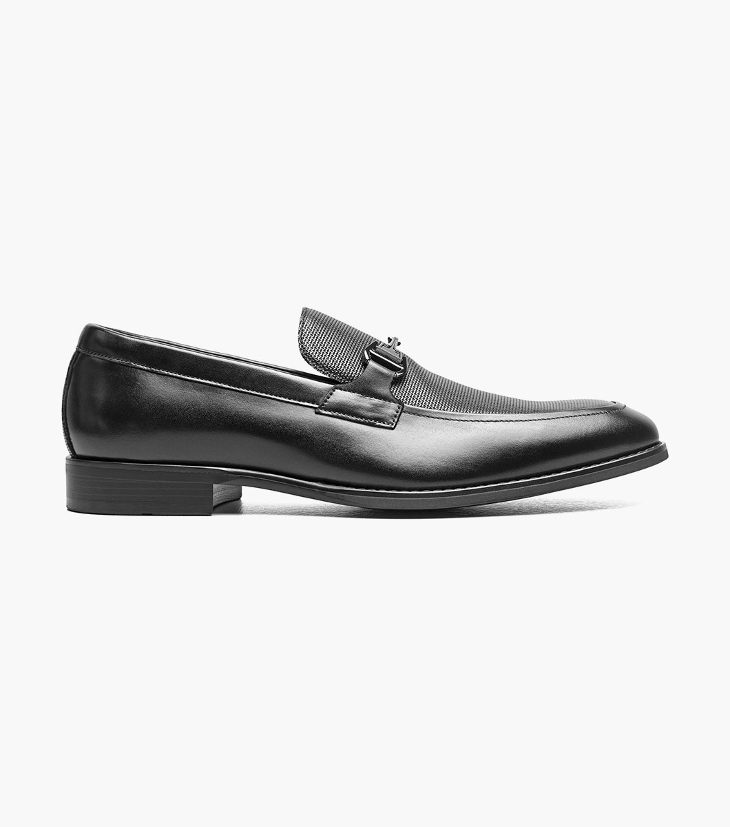 Lawton in Black, View 3