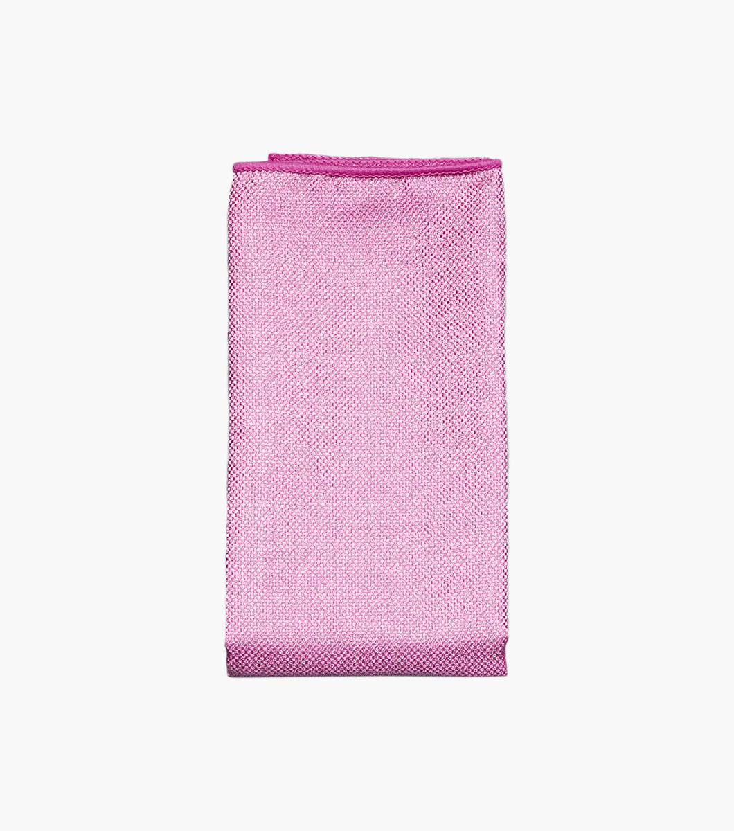 Massimo in Pink Rotate View