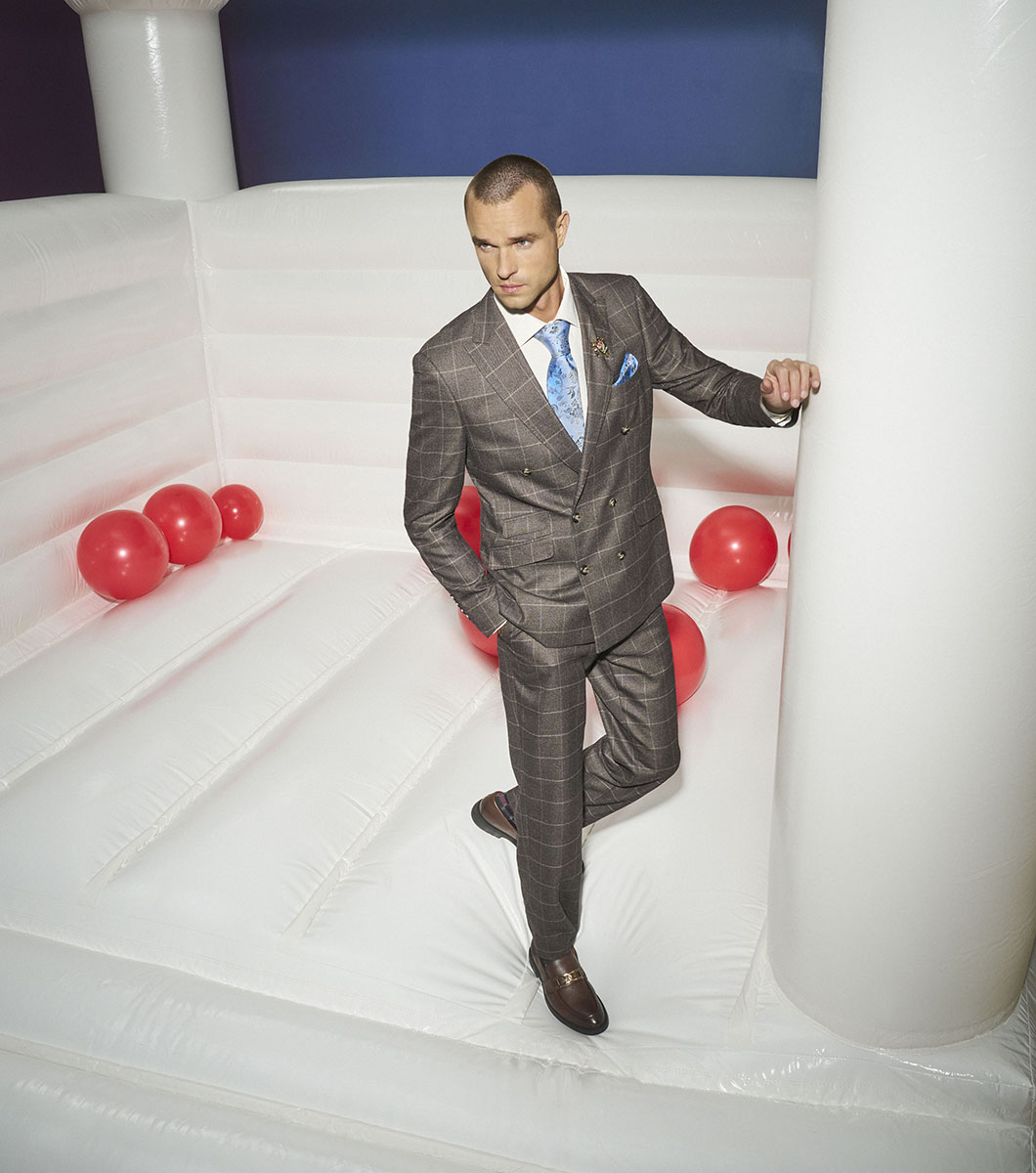 Cipollini in Charcoal Rotate View