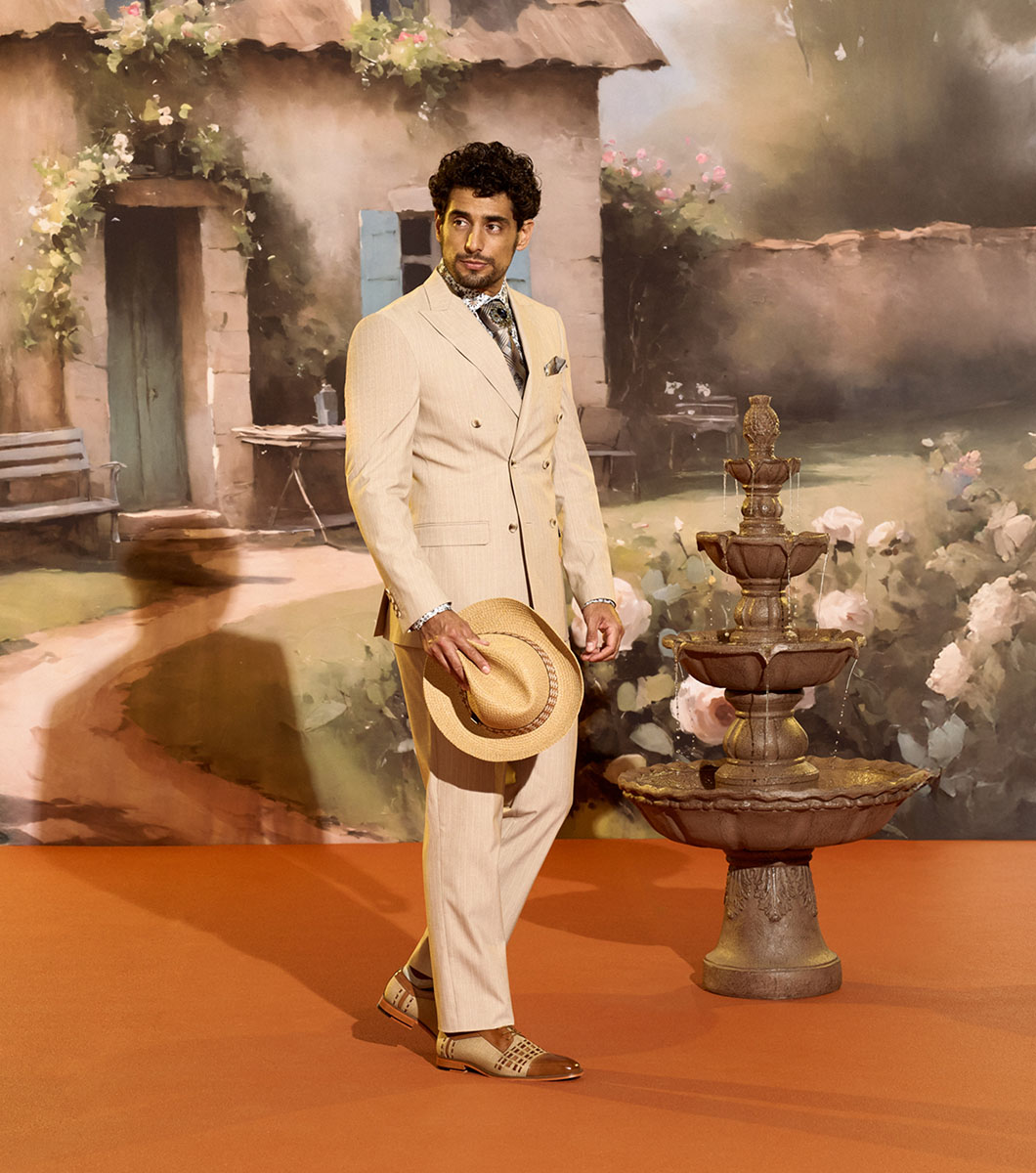 Indurain in Tan, View 5