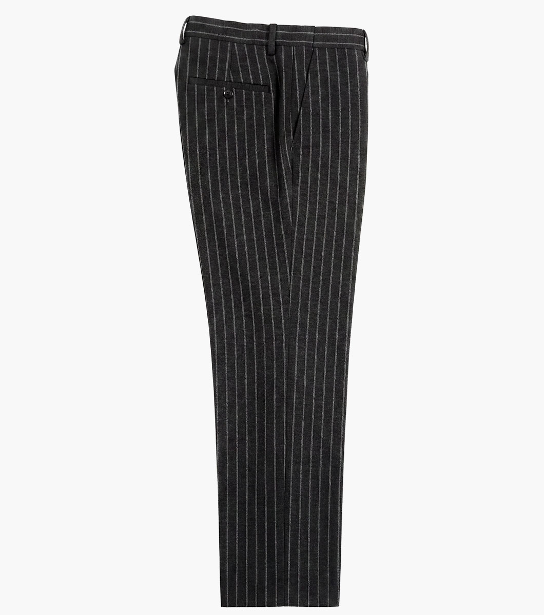 Cooper in Black, View 2