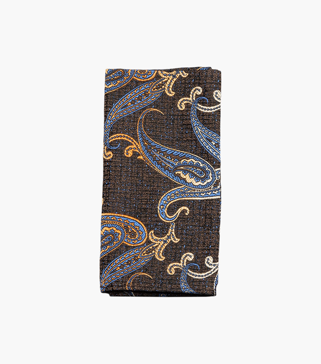 Guillermo in Brown Rotate View