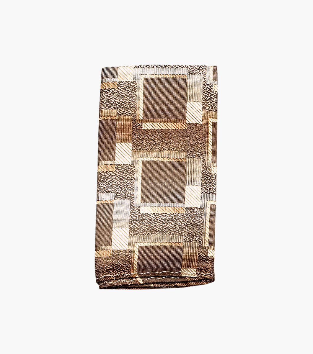 Lorenzo in Brown Rotate View