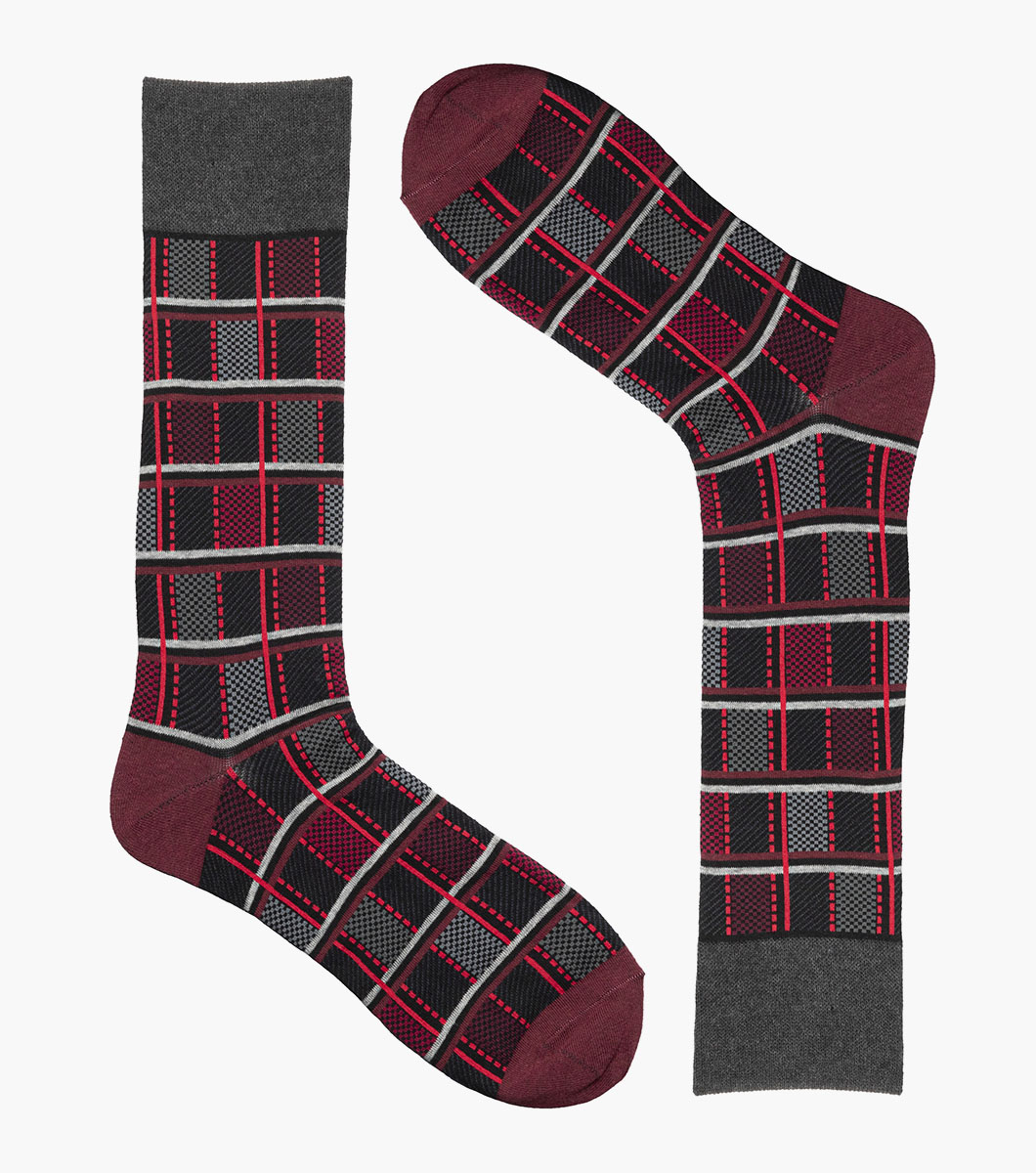 Colorful Checks in Red Rotate View