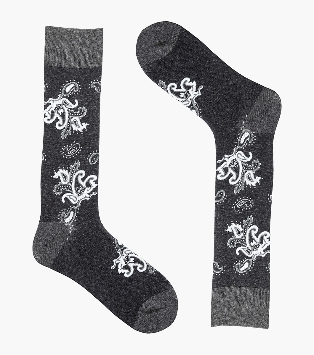 Bold Paisley in Black Rotate View