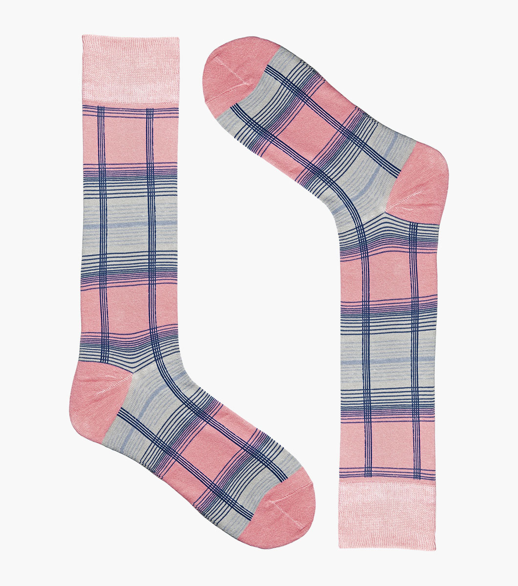 Tri-Color Plaid in Pink Rotate View