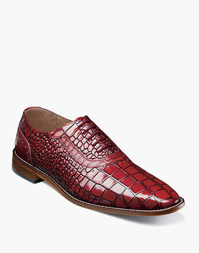 Riccardi Plain Toe Oxford in Red for $$105.00
