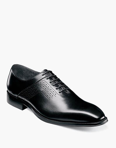 Halloway Plain Toe Oxford in Black for $$135.00